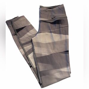 Nike Dry-Fit small Gray Patterned Leggings